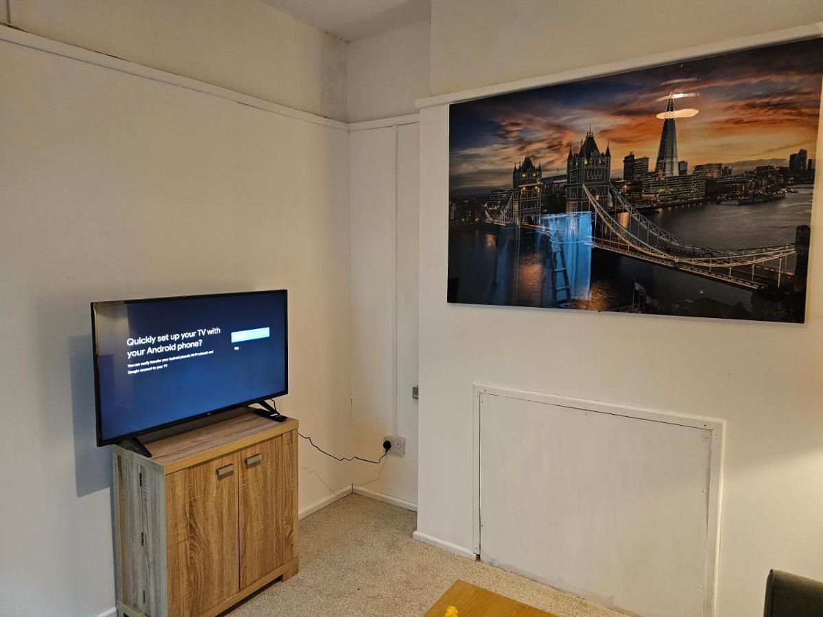 Skyline Queen'S Suites 203 Swansea Buitenkant foto